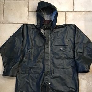 Carhartt surrey coat and bib combo, large